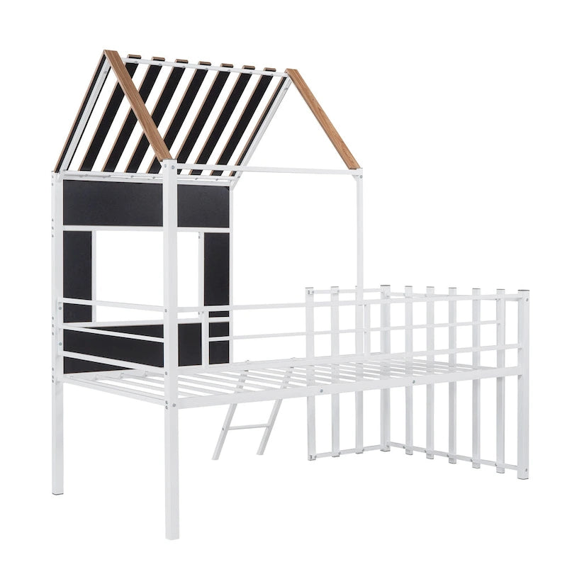 Weißes Metall-Hochbett in Einzelbettgröße mit Dach, Fenster, Schutzgitter und Leiter