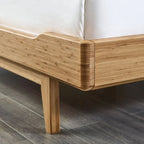 Queen Platform Bedroom with Dresser in Golden